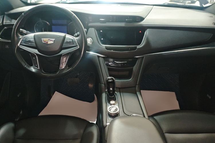 Used Cadillac XT5 2022 2.0T Two-Wheel Drive Luxury Version
