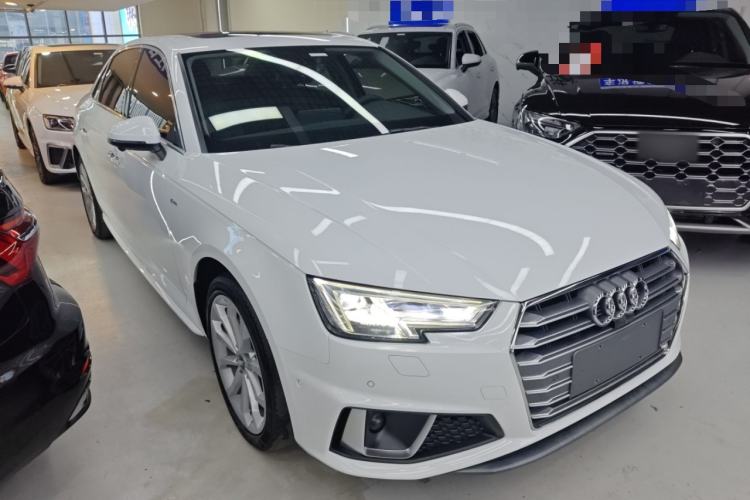 Used Audi A4L 2019 40 TFSI Fashion Edition China VI Emission Standard
