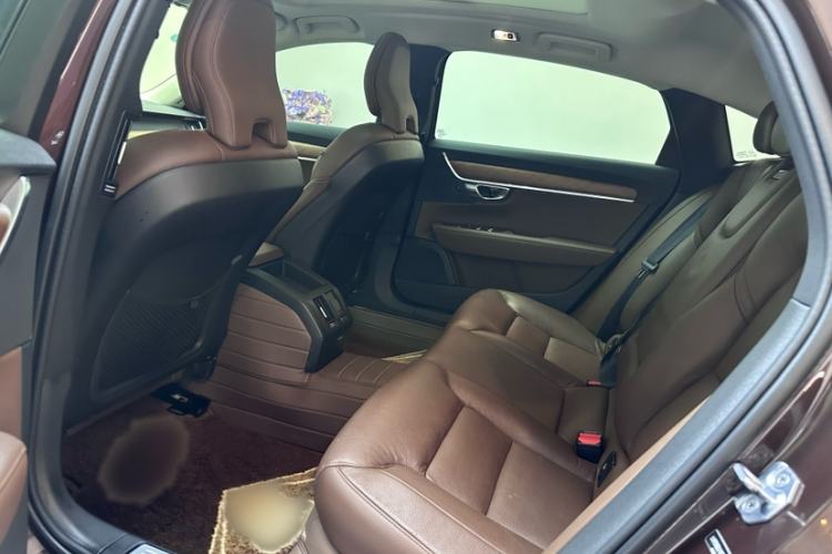 Used Volvo S90 2020 T5 Zhiyi Luxury Edition
