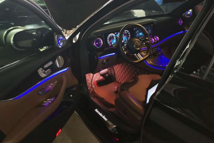 Used Mercedes-Benz E-Class 2021 Restyled E 300 L Sporty and Stylish Edition
