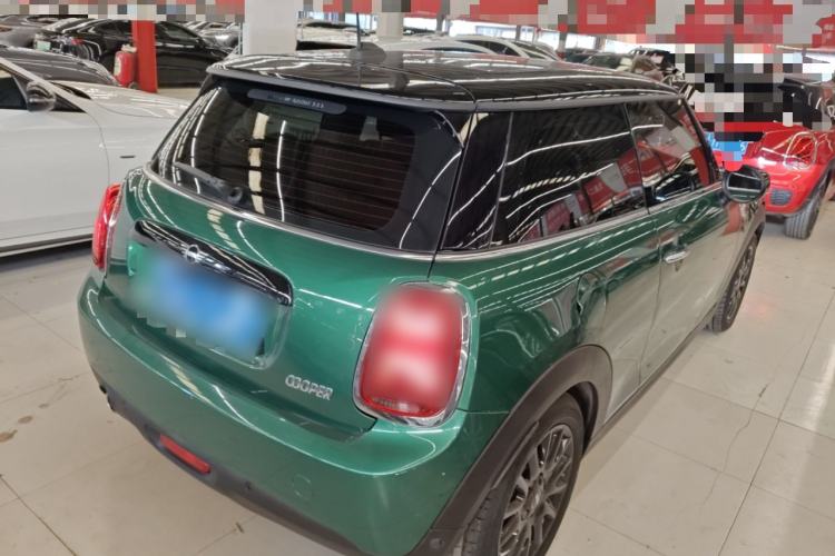 Used  MINI 2021 1.5T COOPER Classic Edition
