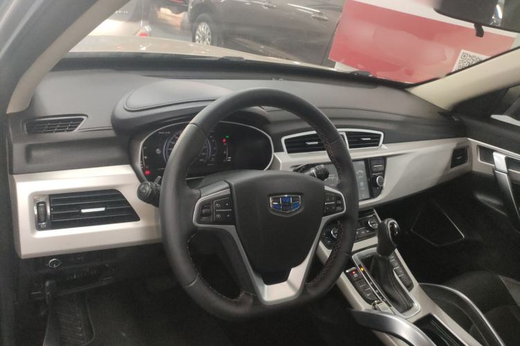 Used Geely Auto Emgrand X7 Sport 2018 1.8TD Automatic Two-Wheel Drive Smart Connect 4G Internet Edition
