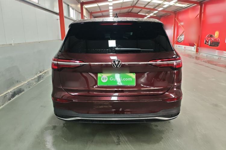 Used Volkswagen Viloran 2023 330TSI Luxury Edition
