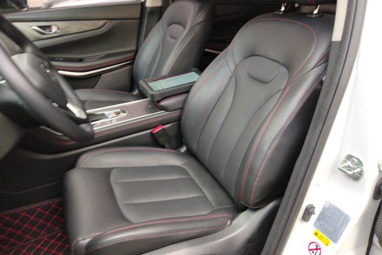 Used Changan CS75 2022 Blue Whale Edition 1.5T DCT Prestige Model
