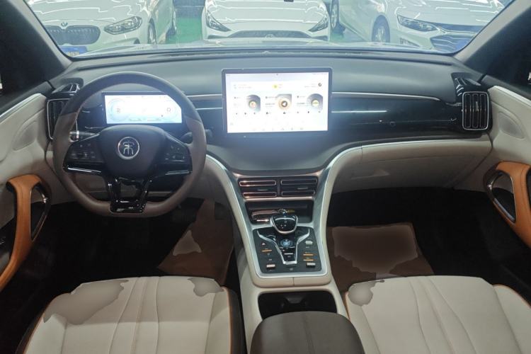 Used BYD Song Pro New Energy 2023 Champion Edition DM-i 110KM Beyond Model
