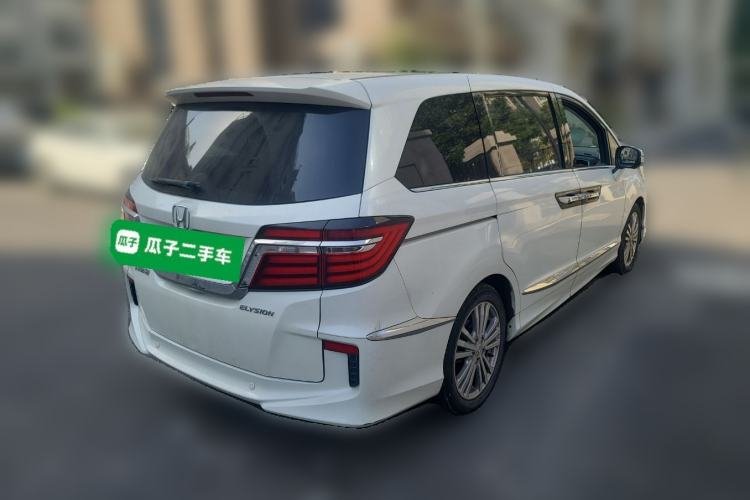 Used Honda Elysion 2016 2.4L Luxury Edition
