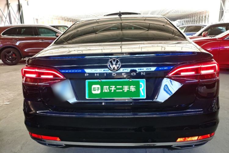 Used Volkswagen Phideon 2018 Revised Version 380TSI Two-Wheel Drive Business Edition
