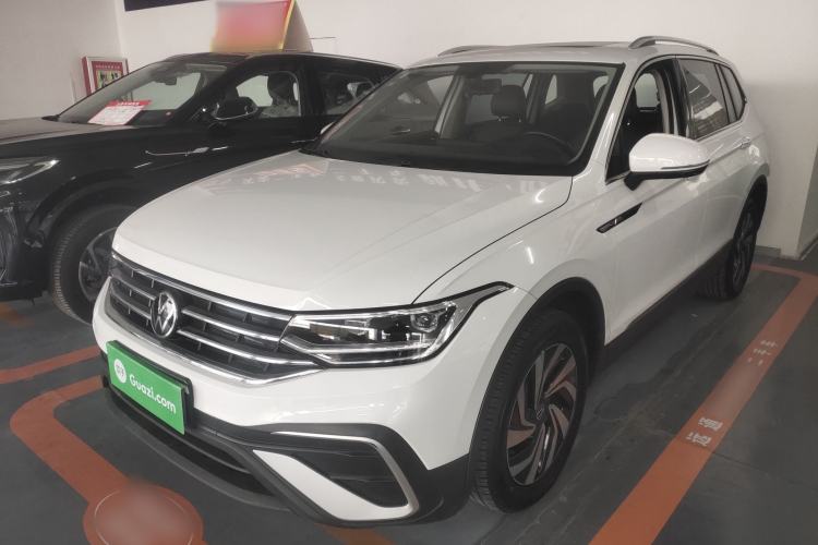 Used Volkswagen Tiguan L 2024 300TSI Automatic Two-Wheel Drive Smart Edition