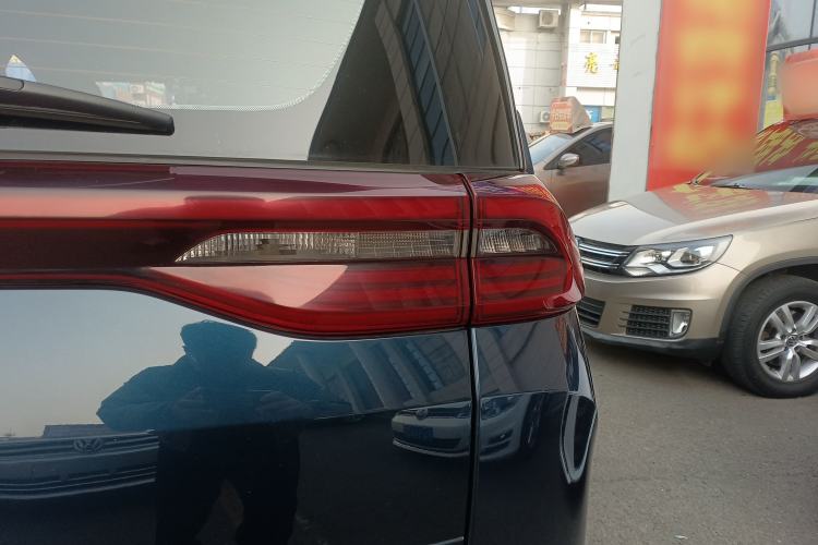 Used GAC Trumpchi M6 2019 270T DCT Luxury Edition (7-seater) China VI