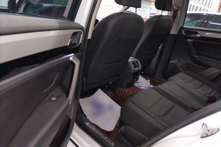 Used Volkswagen Tayron 2020 330TSI Two-Wheel Drive Luxury Smart Connectivity Version
