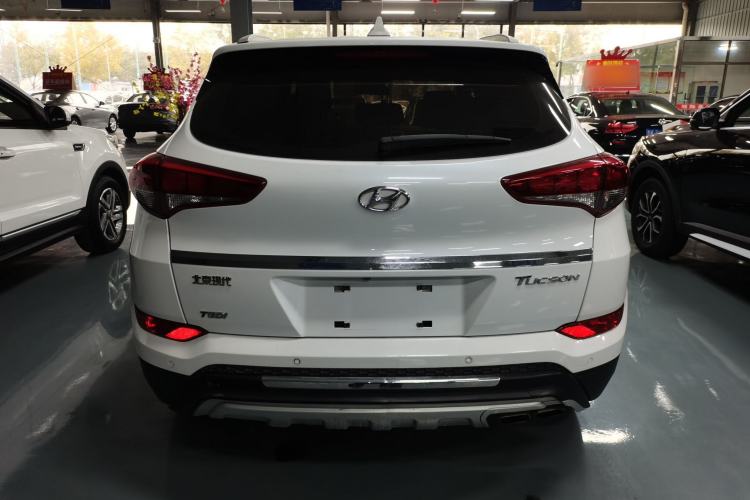 Used Hyundai Tucson 2015 1.6T Dual-Clutch Two-Wheel-Drive Smart Model
