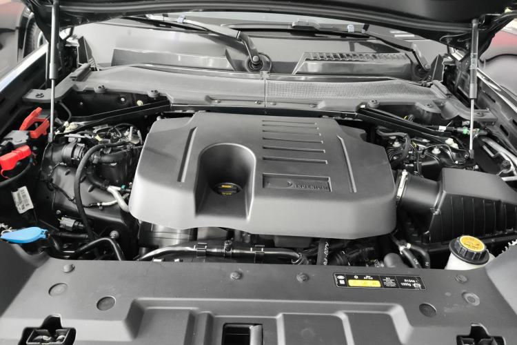 Used Land Rover Defender 2023 Facelift 110 3.0T P400 X-DYNAMIC HSE
