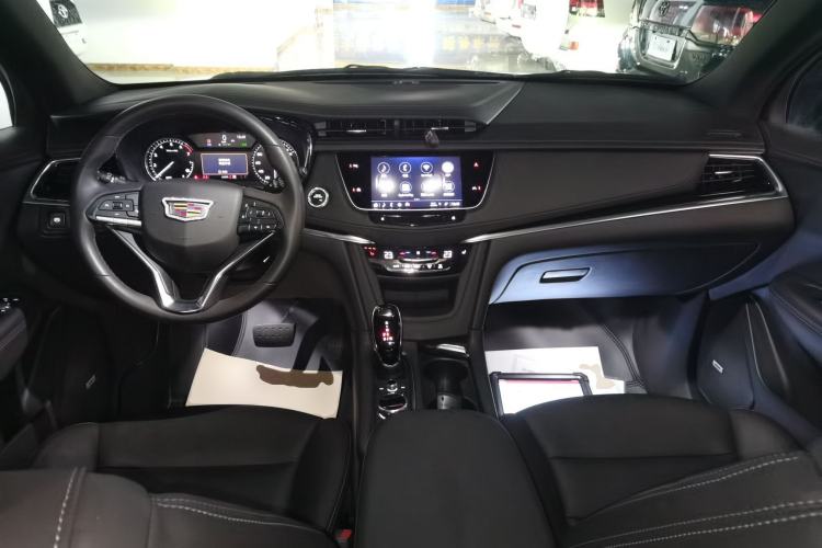 Used Cadillac XT6 2022 2.0T Six-Seater Four-Wheel-Drive Luxury Version