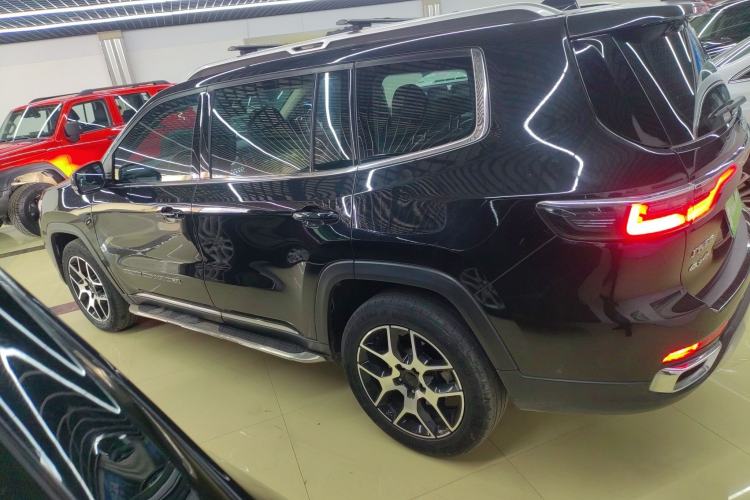 Used  Grand Commander 2022 2.0T Two-Wheel Drive Luxury Version