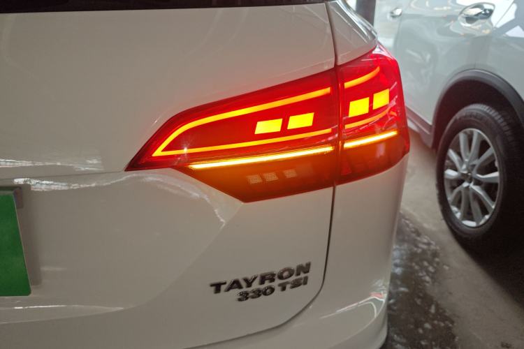 Used Volkswagen Tayron 2019 330TSI Two-Wheel Drive Luxury Model China VI Standard