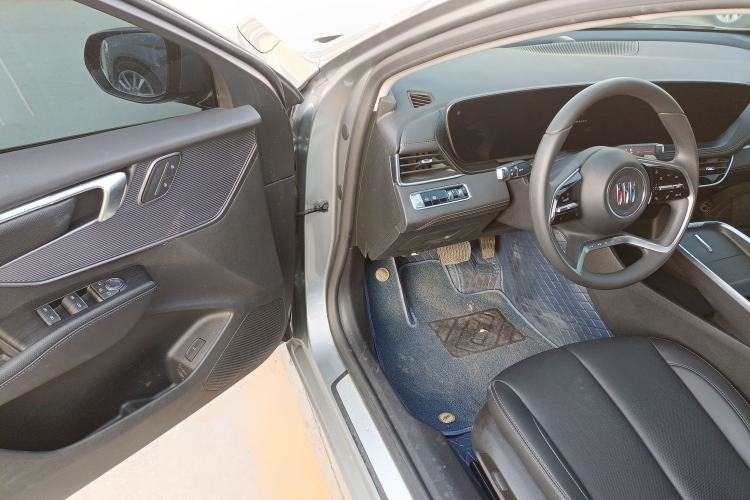 Used Buick LaCrosse 2023 Restyled 25T Cross-Country Edition
