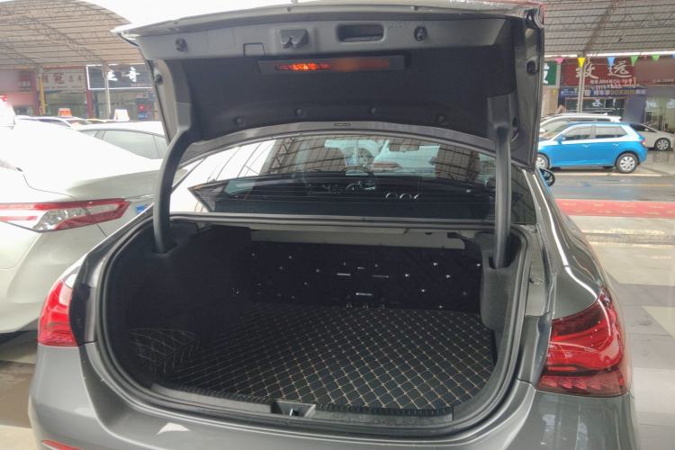 Used Mercedes-Benz A-Class 2025 A 200 L Fashion Model
