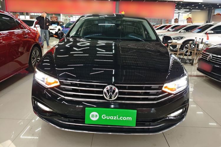 Used Volkswagen Magotan 2020 330TSI DSG Leading Model
