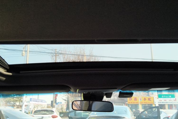 Used Toyota Avalon 2019 Dual-Engine 2.5L Luxury Edition China VI Standard