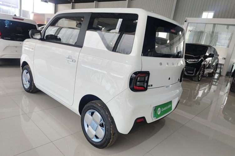 Used Geely Galaxy Panda 2024 Panda Mini 200km Endurance Bear
