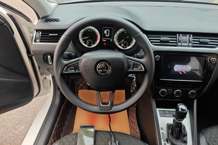 Used Skoda Octavia 2019 TSI230 DSG Luxury Edition
