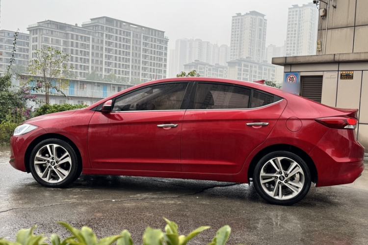 Used Hyundai Elantra 2016 1.6L Automatic ZhiXuan – Elite Version