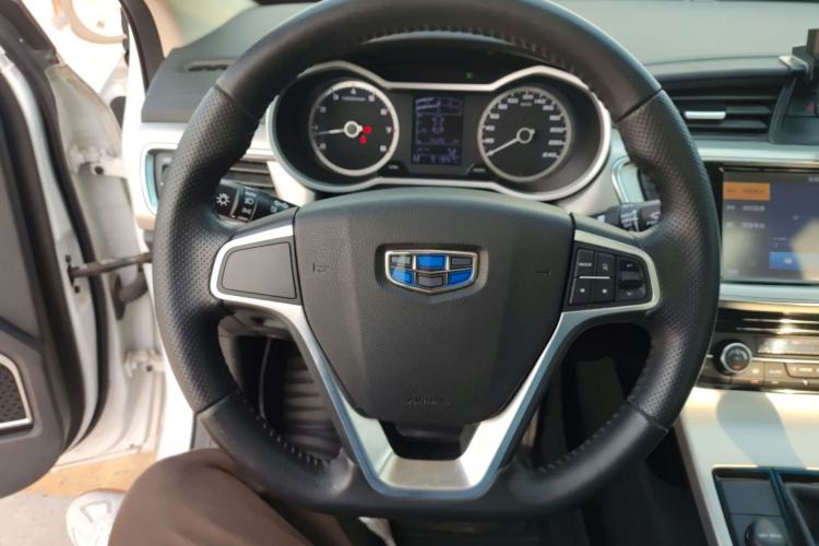 Used Geely Auto Emgrand GL 2017 1.8L Manual Elite Model
