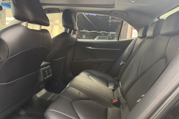 Used Toyota Camry 2019 2.5G Luxury Edition China VI Standard
