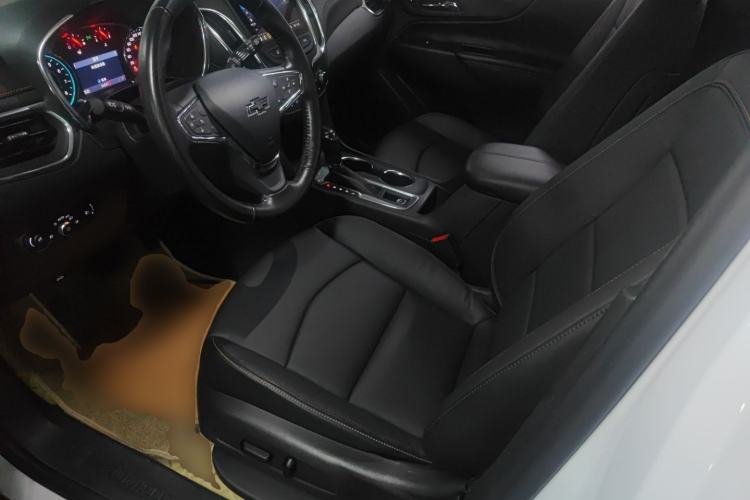 Used Chevrolet Equinox 2019 535T Automatic YuJie Edition China VI
