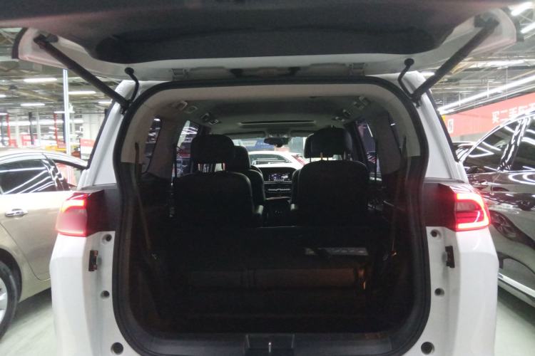 Used GAC Trumpchi M6 2021 PRO 270T Automatic Luxury Edition