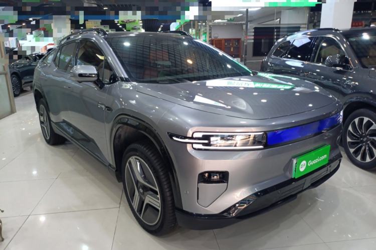 Used  E07 2025 All-Electric 4x4 90kWh Ultra High-Performance Edition
