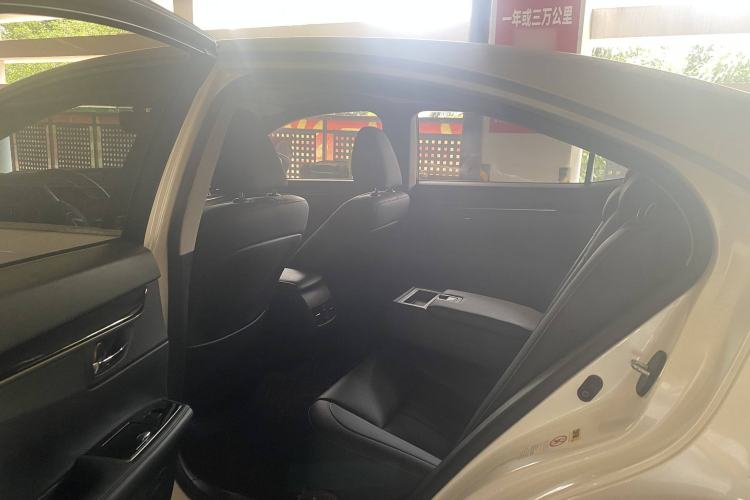 Used Lexus ES 2015 200 Elite Edition
