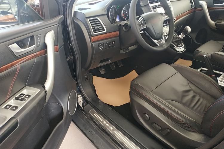 Used Haval H6 2014 Sport Version 1.5T Manual Two-Wheel Drive Elite Edition
