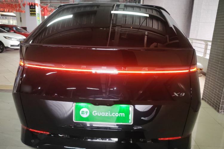 Used XPeng X9 2024 702 Ultra-Long Range Max
