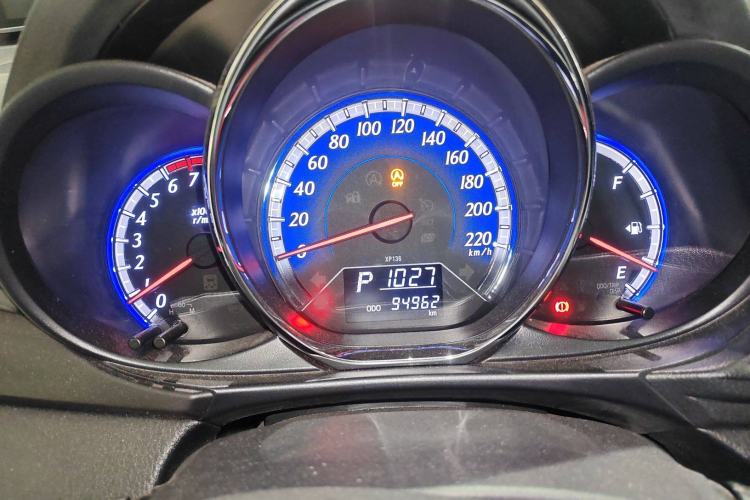 Used Toyota YARiS L 2017 1.5E CVT Dynamic Edition
