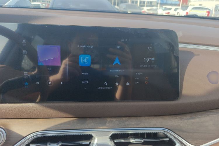 Used  E5 2024 Honor Edition 100KM Deluxe 7-Seater
