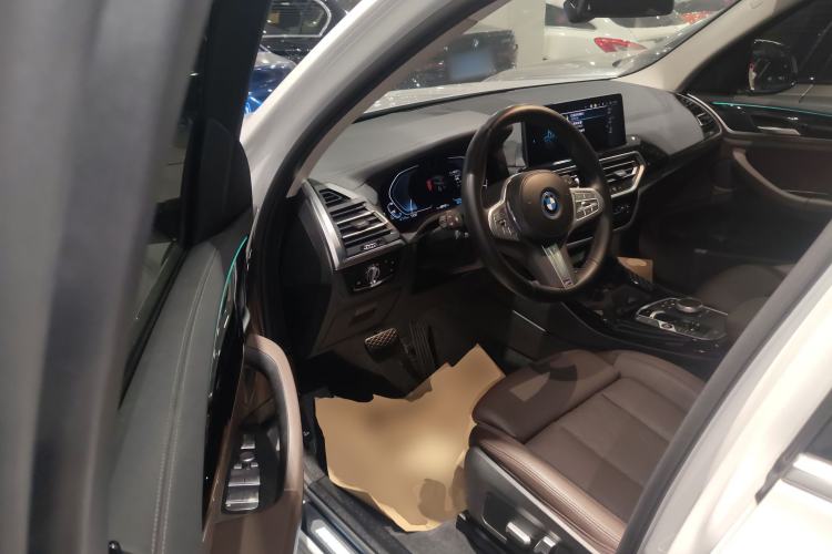 Used BMW iX3 2022 Leading Model