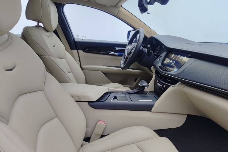 Used Cadillac CT6 2017 28T Fashion Edition
