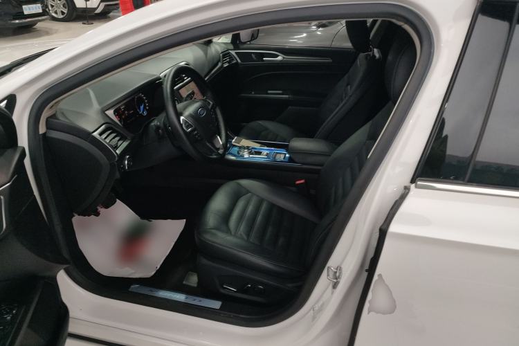 Used Ford Mondeo 2017 EcoBoost 200 Stylish Model
