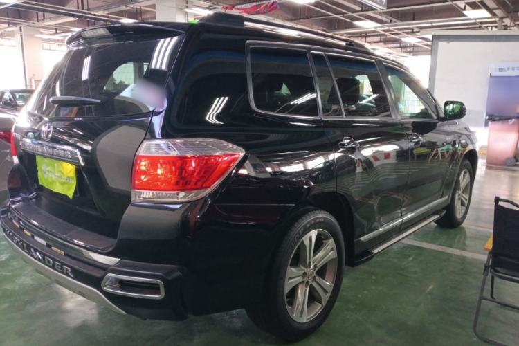 Used Toyota Highlander 2012 2.7L Two-Wheel Drive 7-Seater Luxury Edition
