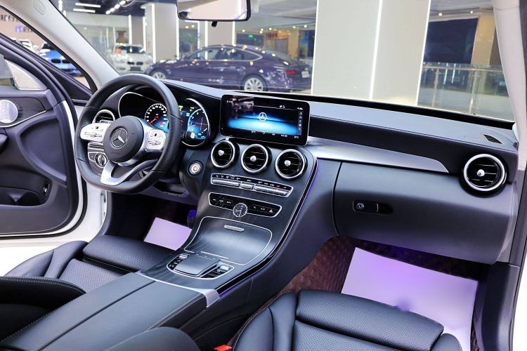 Used Mercedes-Benz C-Class 2020 Restyled C 260 L Sport Edition
