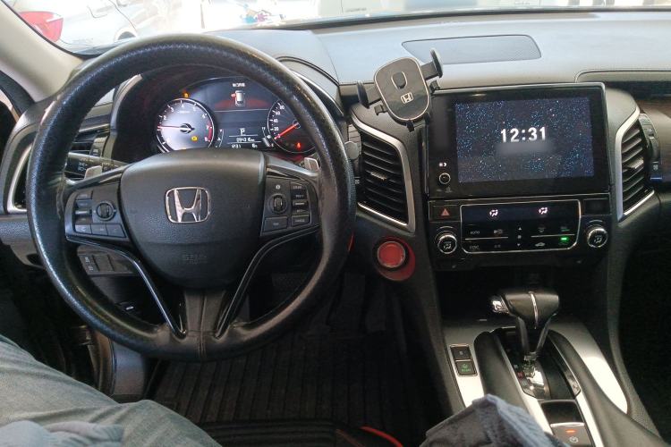 Used Honda Avancier 2017 240TURBO Two-Wheel Drive Premium Edition