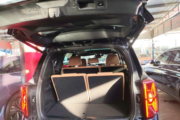 Used GAC Trumpchi ES9 2024 PHEV with 143 km Max