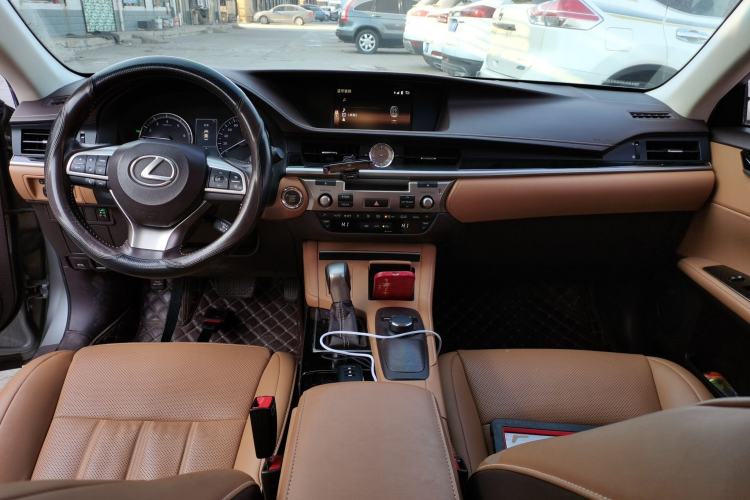 Used Lexus ES 2015 200 Elite Edition
