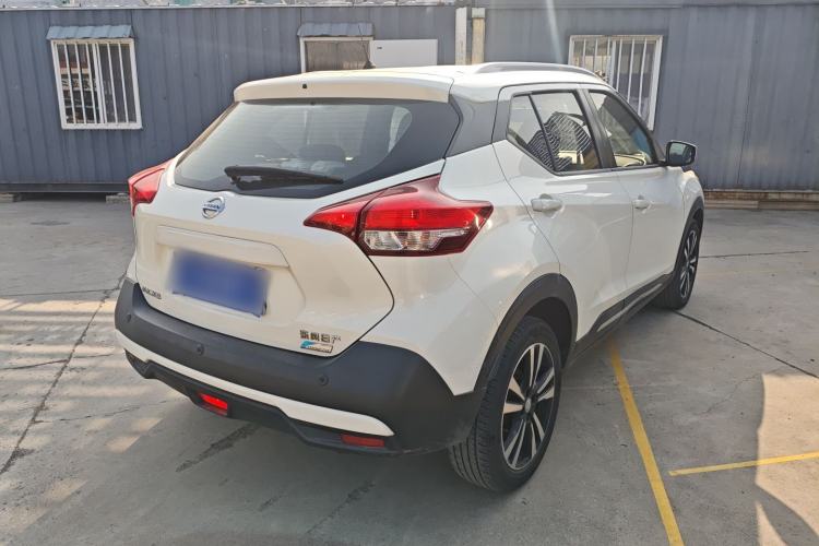 Used Nissan Kicks 2017 1.5L CVT Cool Enjoy Edition
