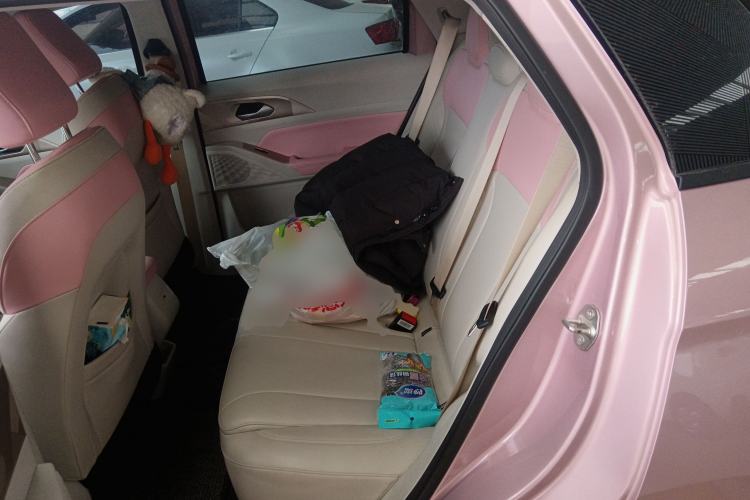 Used Geometry E Firefly 2024 401 km Fluorescent
