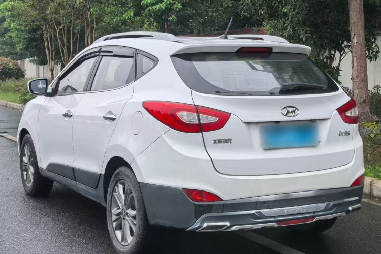 Used Hyundai ix35 2015 2.0L Automatic 2WD Smart Type China IV
