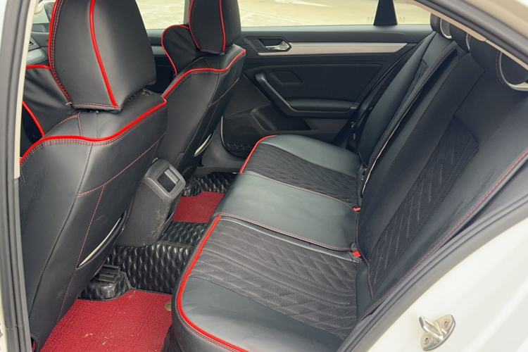 Used Volkswagen Lamando 2019 230TSI DSG Fashion Edition China V Standard
