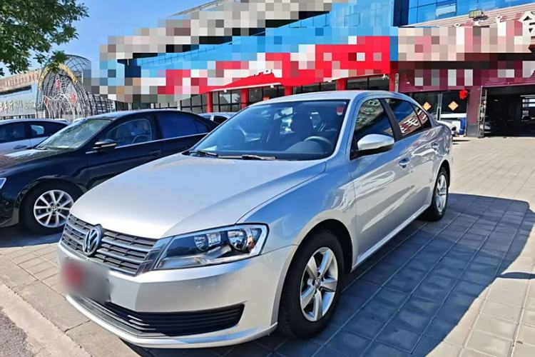 Used Volkswagen Lavida 2013 Revised Classic 1.6L Automatic Fashion Edition