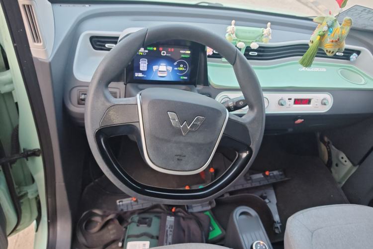 Used Wuling Hongguang MINIEV 2022 Macaron Fashion Model Lithium Iron Phosphate
